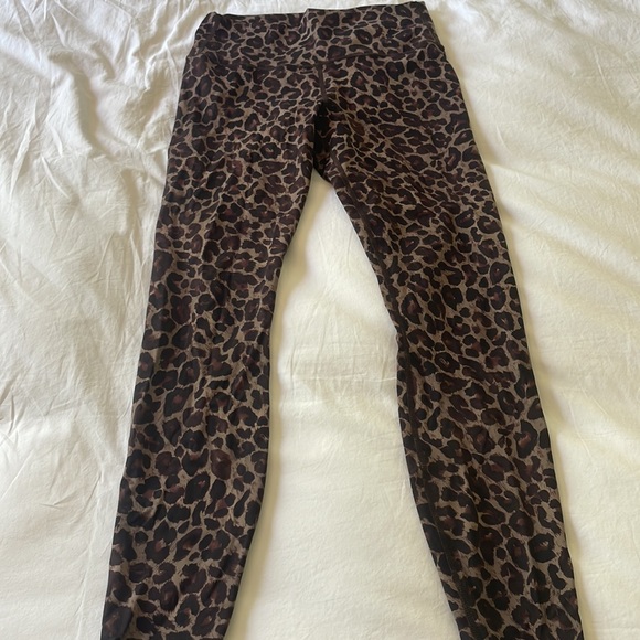 Varley super soft workout and lounge set - Picture 4 of 13